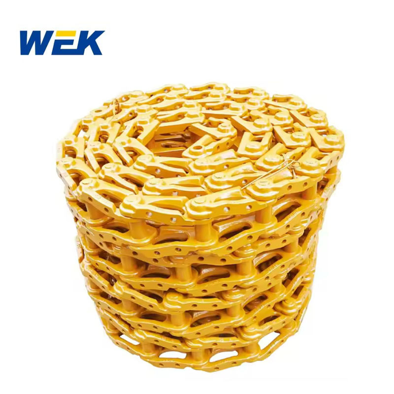 D4d D5n D8n D11 D20 D31 D85 Excavadora Dozer Cadeias de trilhos Bulldozer Peças do trem de pouso Track Link